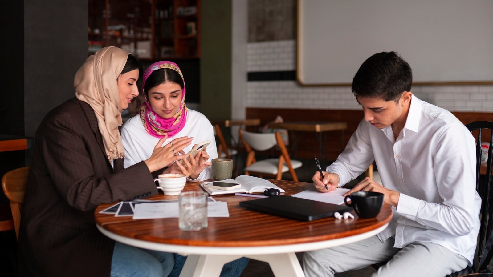 Sharia-Compliant Crowdfunding: What to Look For