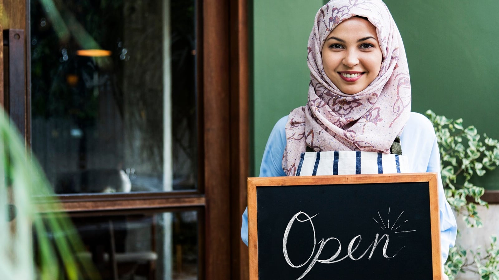 How to Start a Halal Crowdfunding Campaign